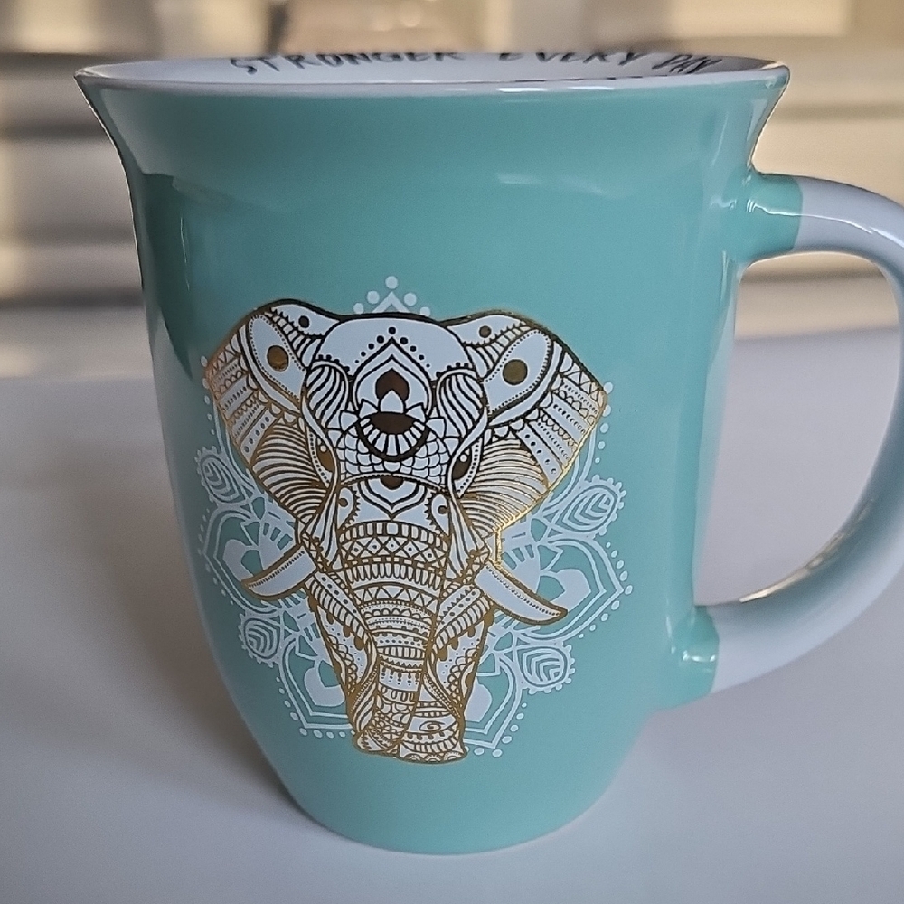 Last Chance!❤️  Inspirational Elephant Mug - Mint and Gold